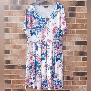 Tralilbee Short Sleeve Casual Pleated Swing Dress - Size 3X Floral Print Dress
